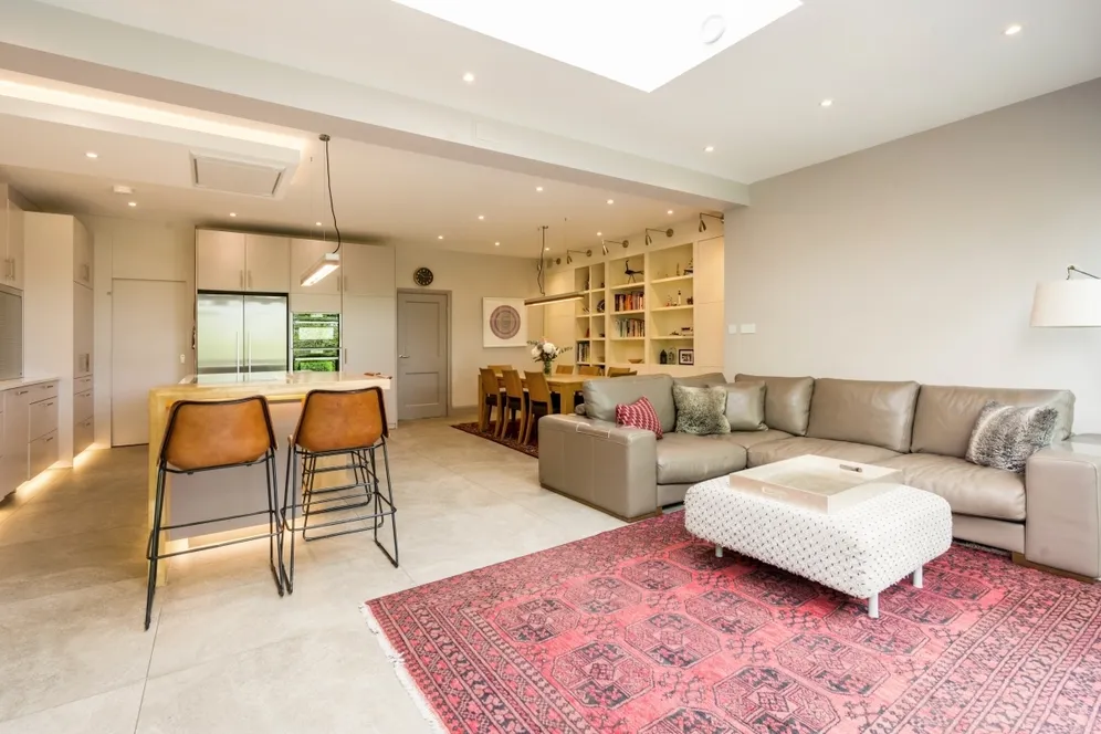 Vallance Road London N22 photo 21