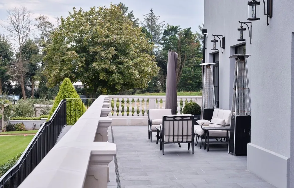 Sunningdale Manor