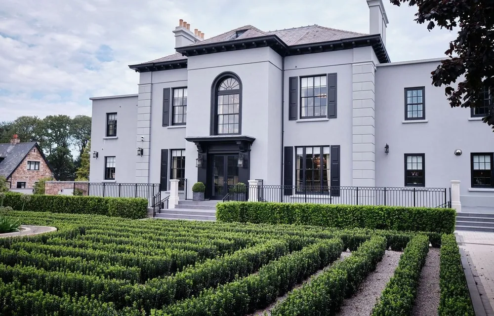 Sunningdale Manor