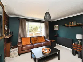 Weymouth Crescent, Scunthorpe thumb 2