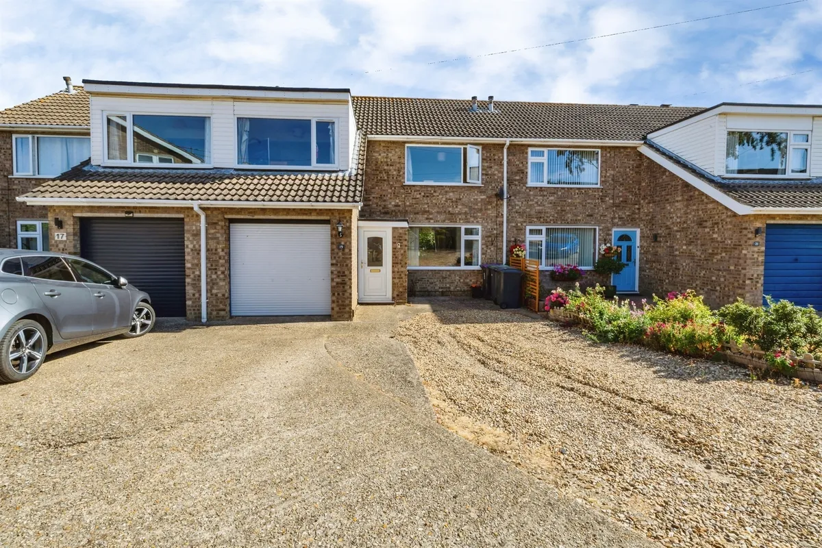 Durham Crescent, Washingborough, Lincoln