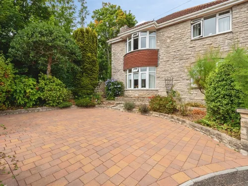 Elwell Manor Gardens, WEYMOUTHphoto