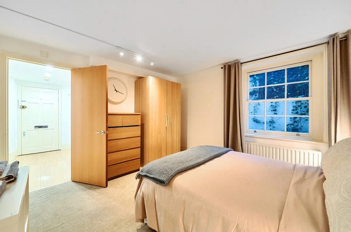 Warwick Chambers, Pater Street, Kensington, London, W8