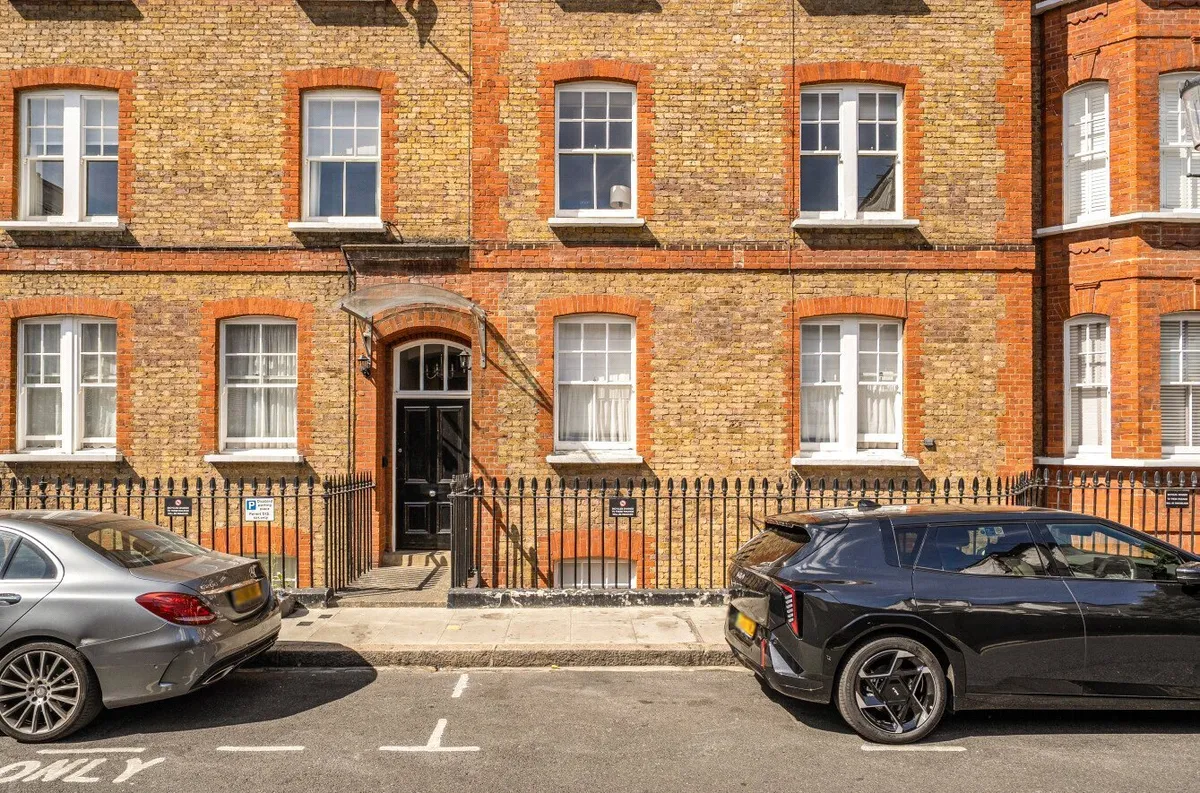 Warwick Chambers, Pater Street, Kensington, London, W8