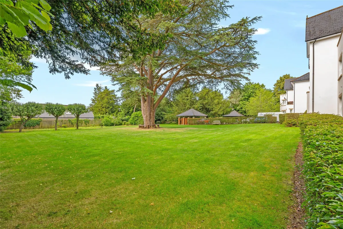 High Cedars, 20 Wray Park Road, Reigate, Surrey, RH2