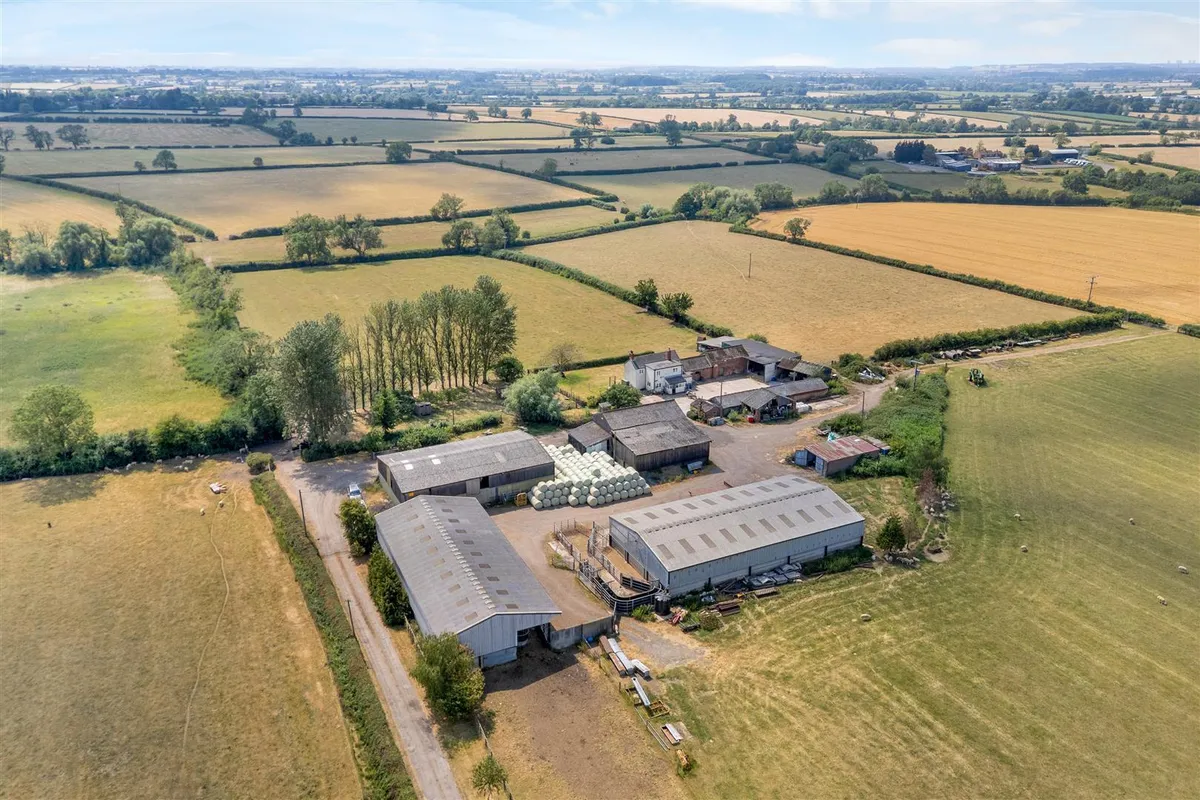 Lodge Farm, The Fosse Way, Upper Broughton, Melton Mowbray LE14 3QD