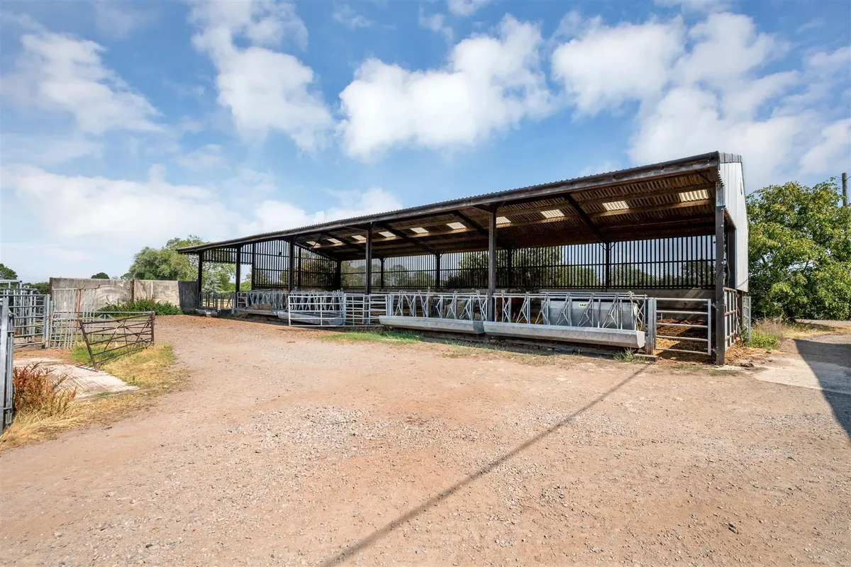 Lodge Farm, The Fosse Way, Upper Broughton, Melton Mowbray LE14 3QD