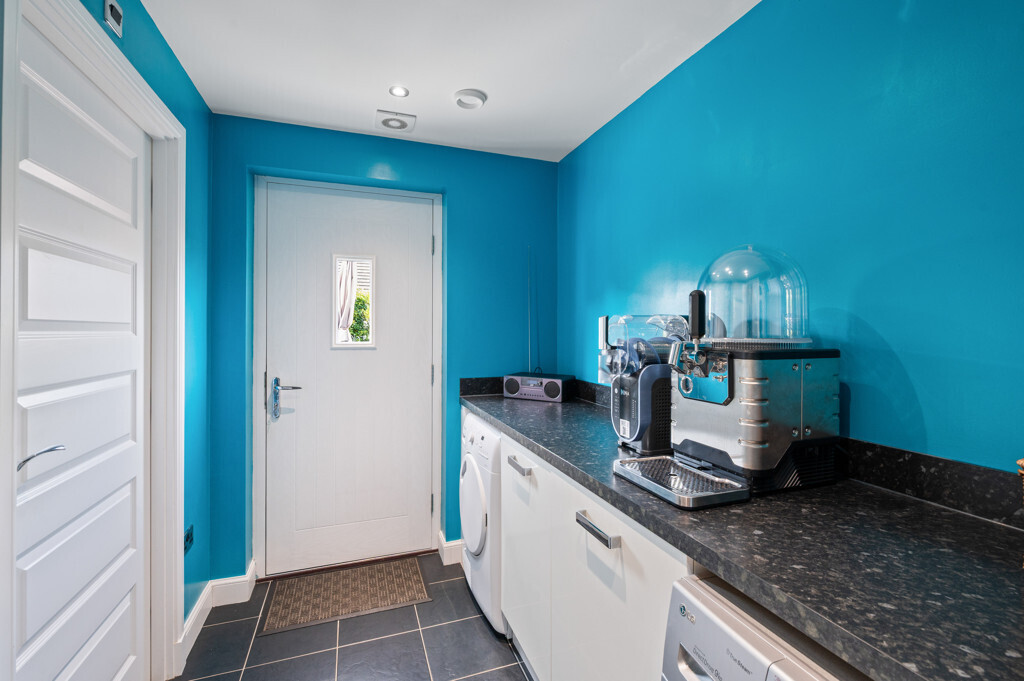 24 Lime Kilns View, Burdiehouse, Edinburgh, EH17 8TS Image 14