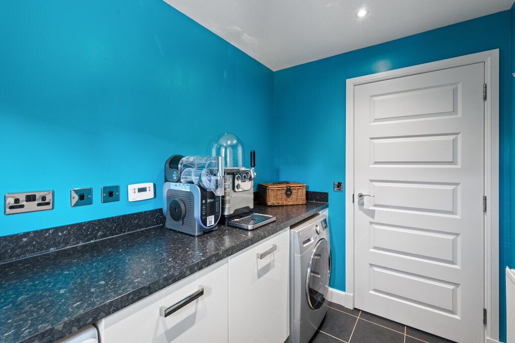 24 Lime Kilns View, Burdiehouse, Edinburgh, EH17 8TS Image 15