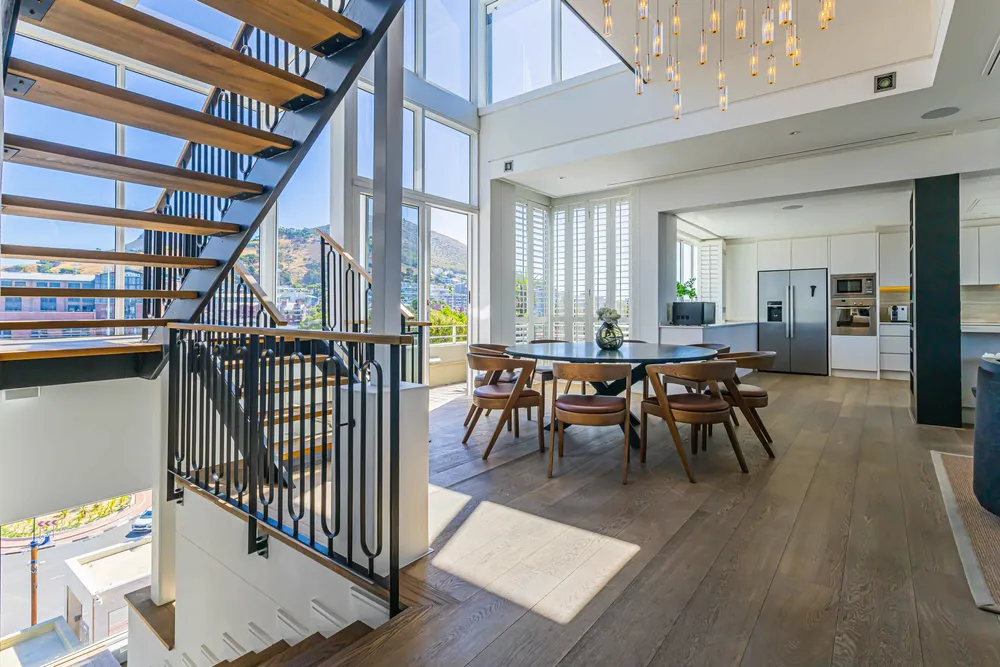 Video tour for South Africa, Western Cape, Waterfront