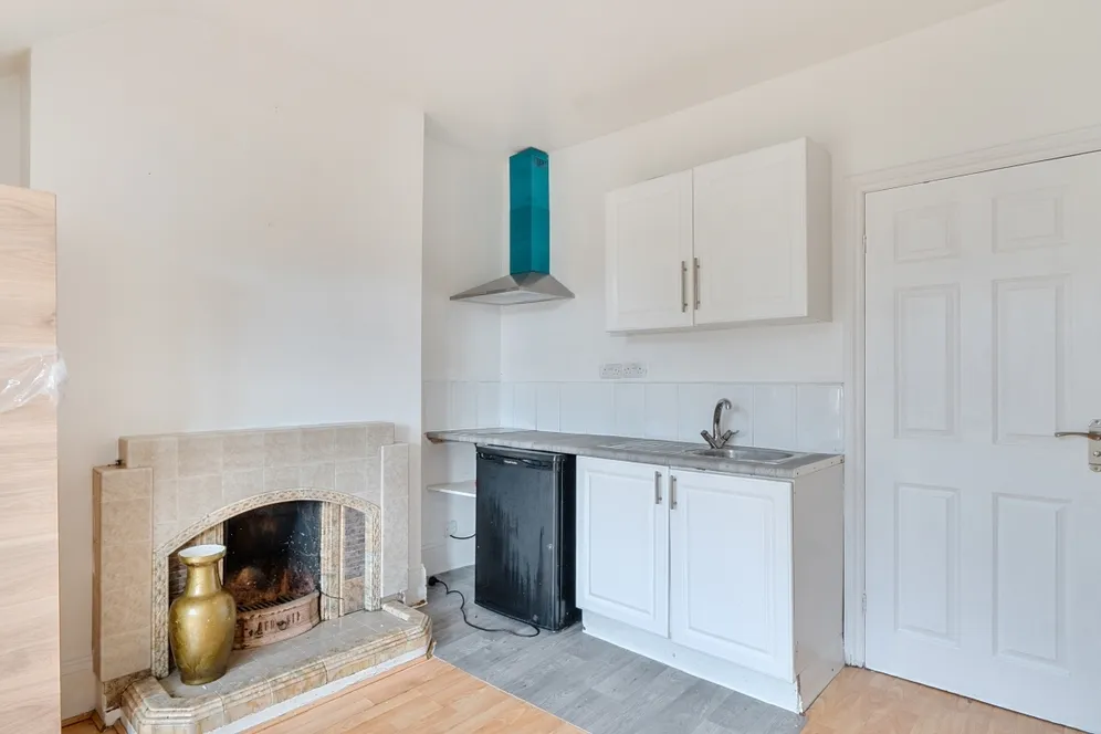 Broadhurst Gardens London NW6 photo 2