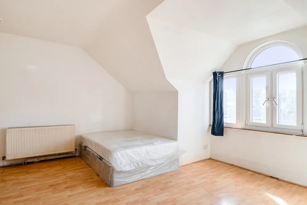 Broadhurst Gardens London NW6 photo 4