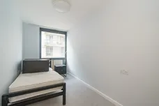 Lakeside Way Wembley HA9 photo 13