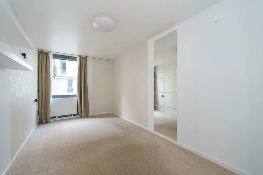 Lakeside Way Wembley HA9 photo 17