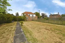 Main Road, New Bolingbroke, Boston