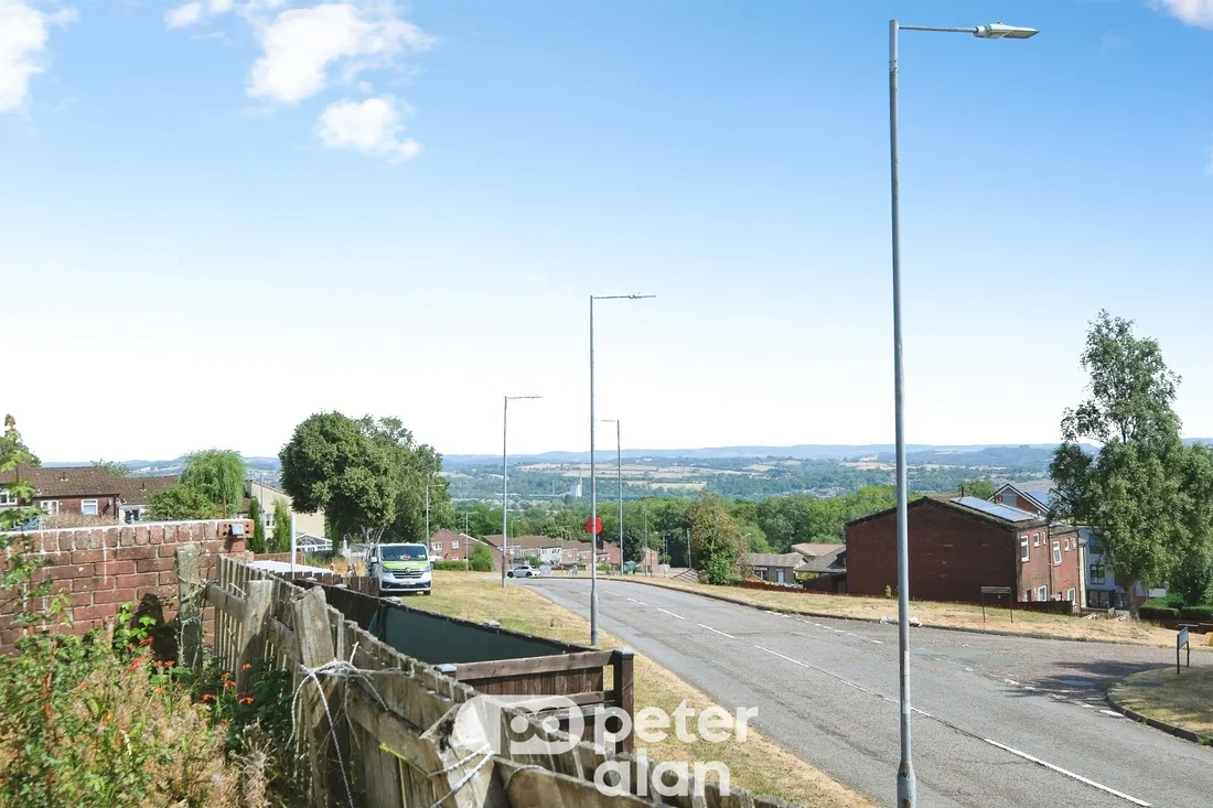 Property photo 28