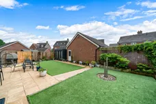 Jupiter Close, Berryfields, Aylesbury