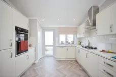 Ivy House Park, Henlade, Taunton