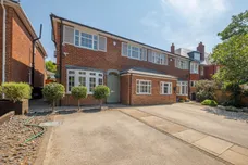 The Drive, London, SW20 photo 1
