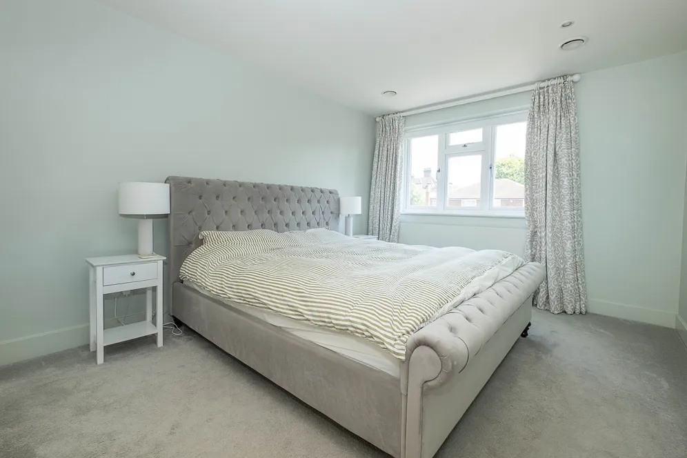 The Drive, London, SW20 photo 6