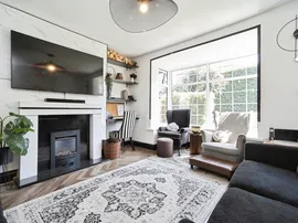 High Park Drive, BRADFORD thumb 3