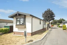 Ivy House Park, Henlade, Taunton