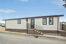 Ivy House Park, Henlade, Taunton