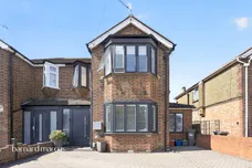 Harlington Road West, Feltham