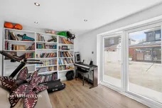 Harlington Road West, Feltham