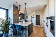 Melvinia Crescent, Barnsley