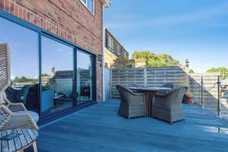 Melvinia Crescent, Barnsley