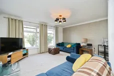 Hill End Crescent, LEEDS