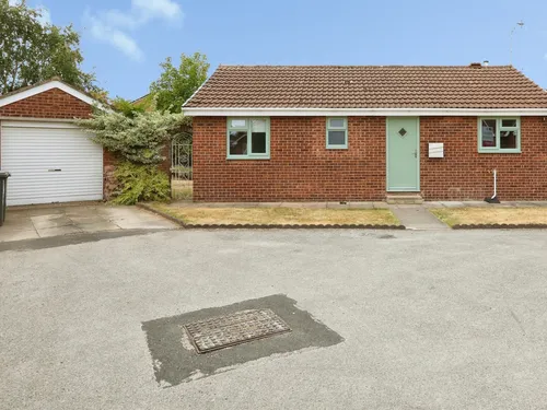 Beechwood Close, Edenthorpe, Doncasterphoto