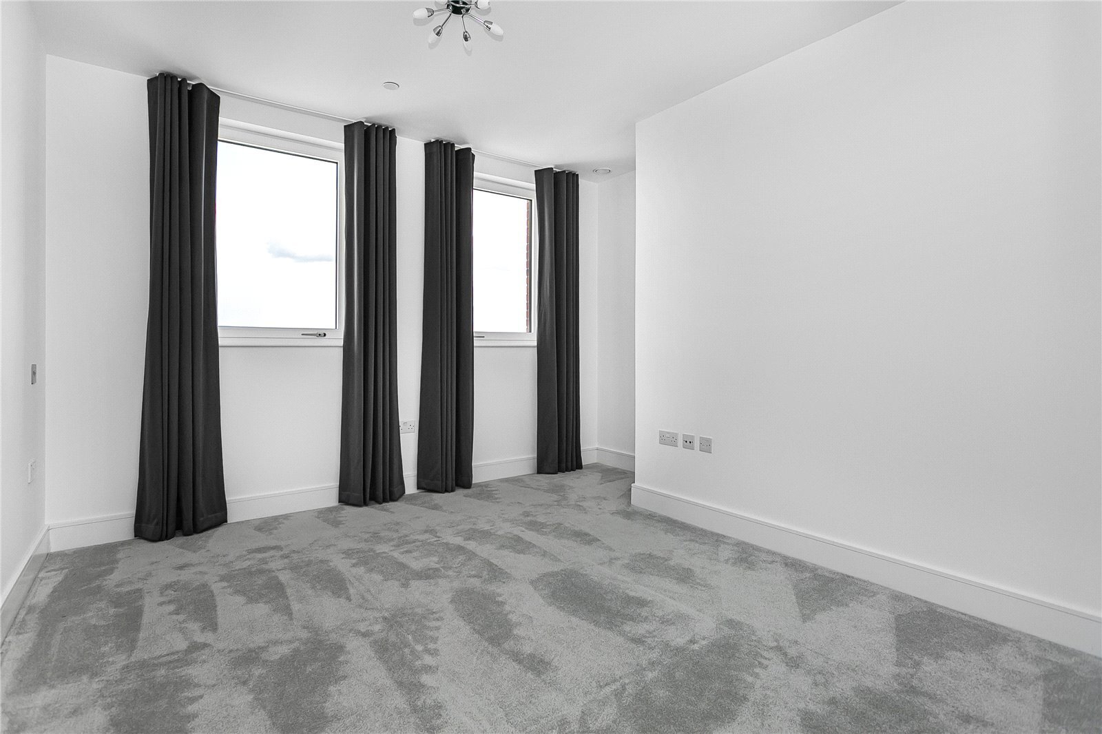 Healum Avenue, Southall, UB2 Image 8
