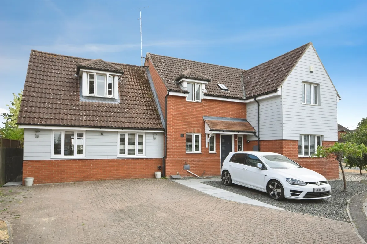 Cordwainer Close, Kedington, Haverhill