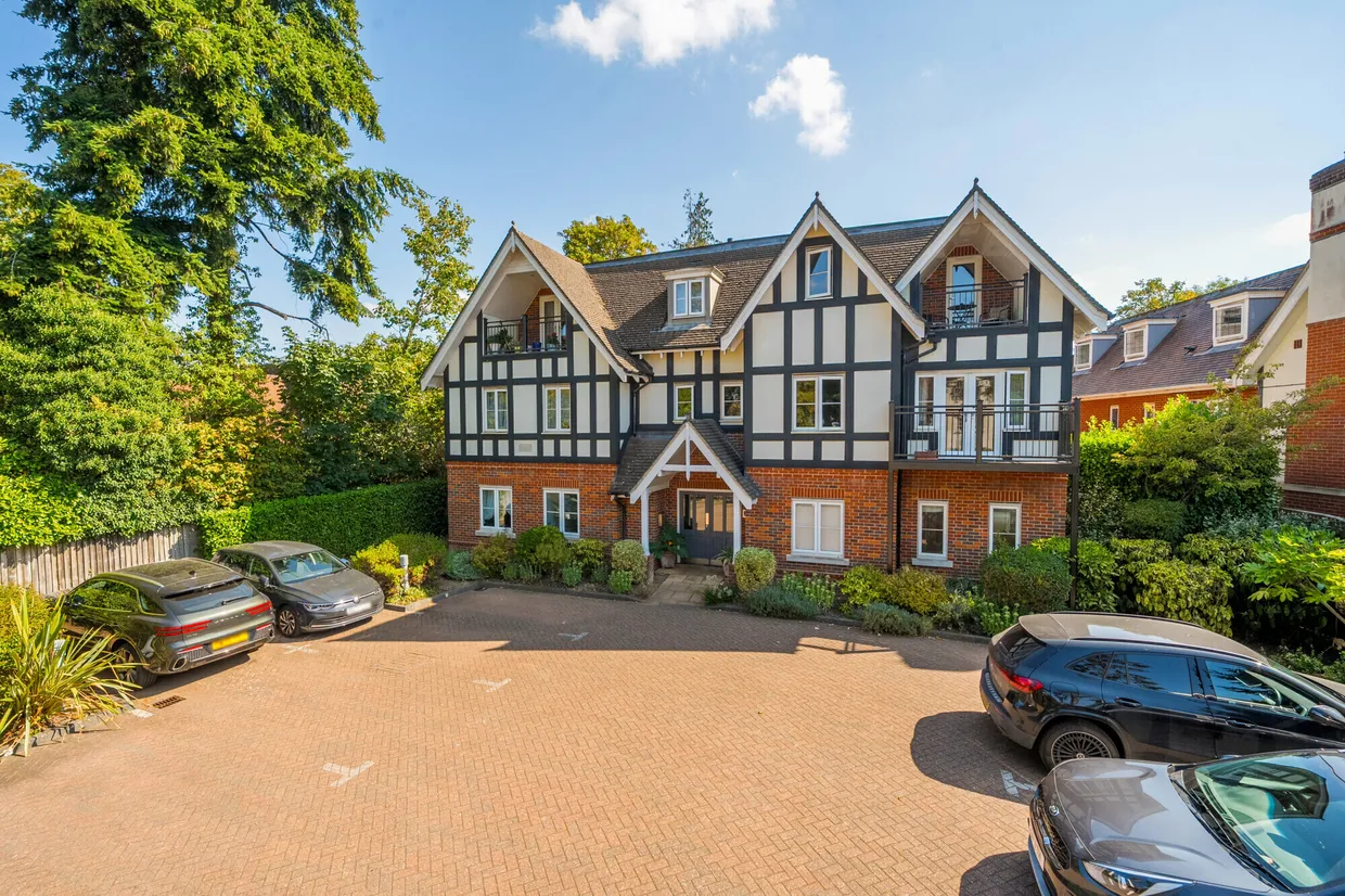 Packhorse Road, Gerrards Cross, SL9 photo 1