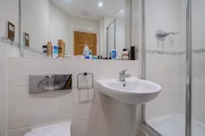 Packhorse Road, Gerrards Cross, SL9 photo 9
