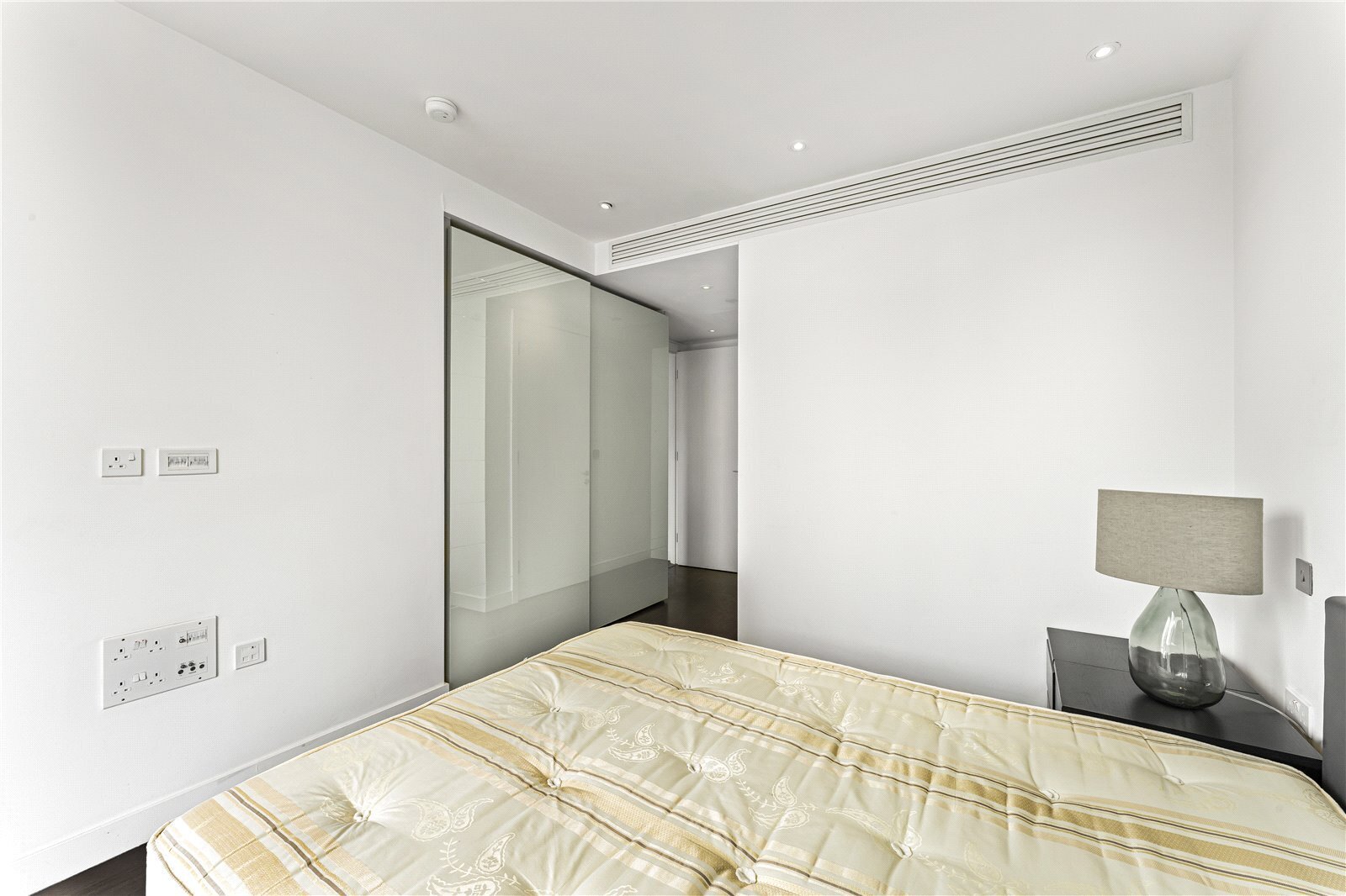 Alie Street, London, E1 Image 9