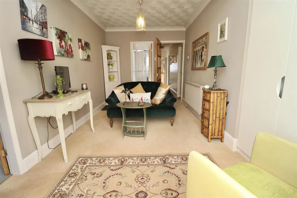 St. Stephens Crescent, Gilberdyke, Brough
