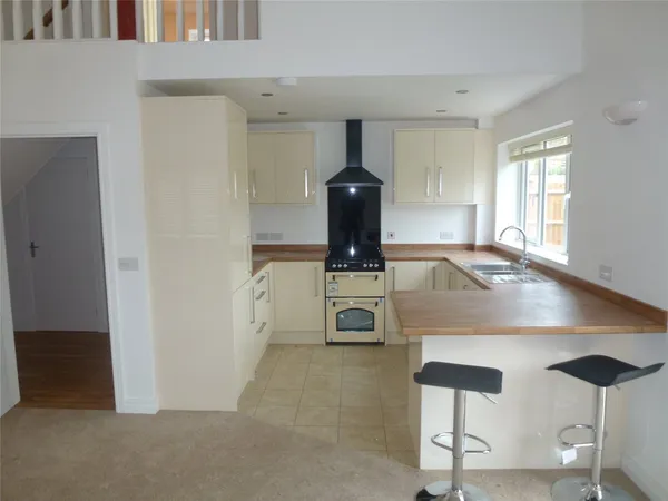 Main Road, Duston, NN5 photo 3