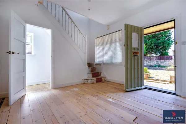 Duchess Drive, Newmarket, CB8 photo 6