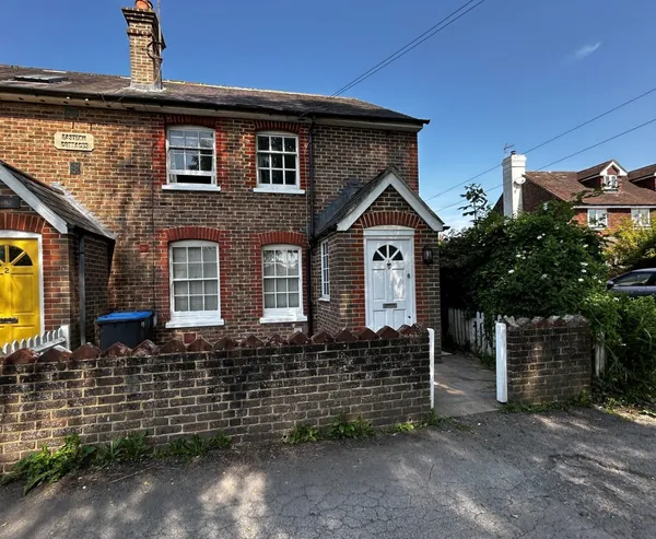 Lewes Road, Lindfield, RH16 photo 17