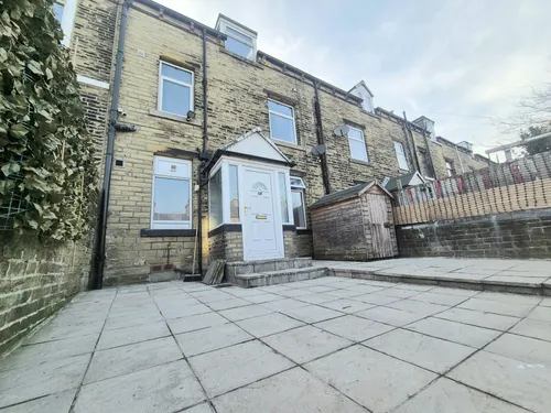 Savile Park Street, HALIFAXphoto