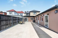 Kneller Road, New Malden