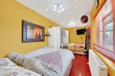 Kneller Road, New Malden