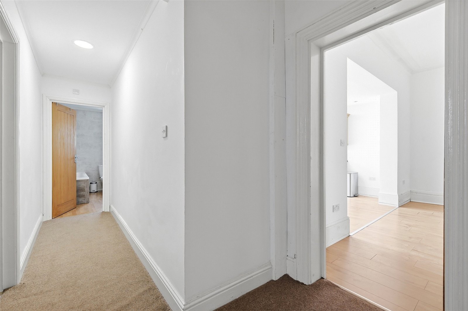 Aldersbrook Road, London, E12 Image 23