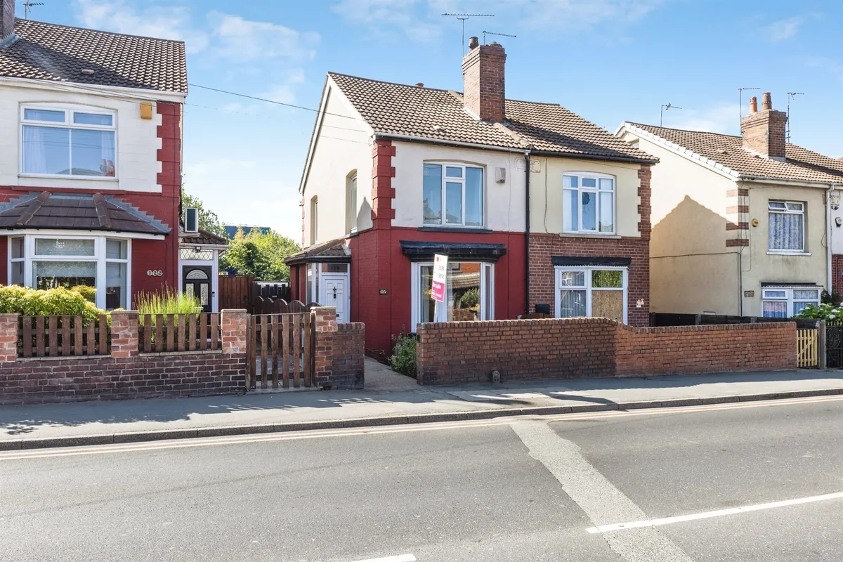 Barnsley Road, South Kirkby, Pontefract