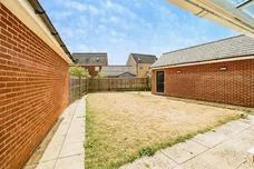 Calville Gardens, Aylesbury