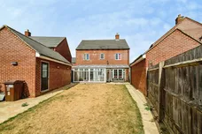 Calville Gardens, Aylesbury