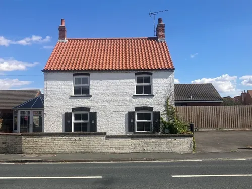 Main Street, Leconfield, BEVERLEYphoto